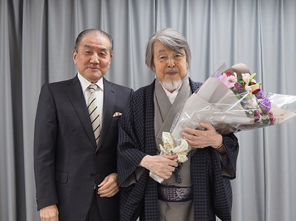 The Dialogue Celebrating the 90th Birthday of Mr. Takemoto Tadao has ended successfully! Mr. Takemoto, we heartily congratulate your 90th birthday.　Mr. Takemoto Tadao: right, Shigyo Sosyu: left